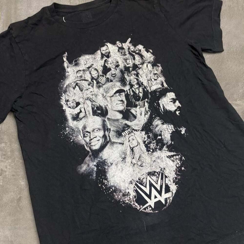 WWE Is Coming Home Wrestling Superstars Tour Graphic T-Shirt Black